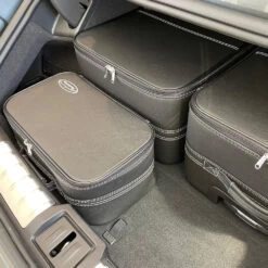 Audi GT E-Tron Kofferset Kofferraum Hinten 4-tlg. -Ausgewählte Reisespeichergeschäfte 1048226 IMG 1634