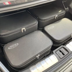 Audi GT E-Tron Kofferset Kofferraum Hinten 4-tlg. -Ausgewählte Reisespeichergeschäfte 1048226 IMG 1636