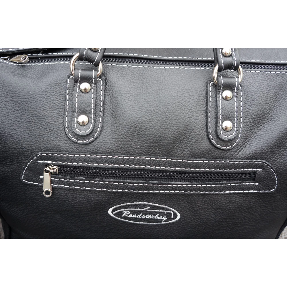 Aston Martin 2-tlg. Taschenset Rückbank 2 Aston Martin 2-tlg. Taschenset Rückbank – Bild 2