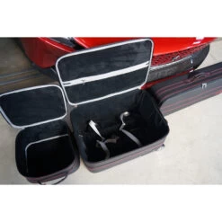 Ferrari Roma - 3-tlg. Kofferset Kofferraum -Ausgewählte Reisespeichergeschäfte 1050057 8