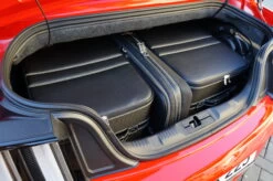 Ford Mustang VI Cabrio Ab 2014 (EU-Version) - 3-tlg. Kofferset Kofferraum - Schwarze Naht -Ausgewählte Reisespeichergeschäfte 1050164 7 42