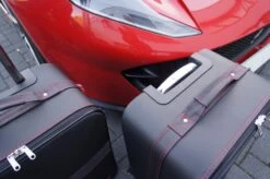 Ferrari 812 GTS - 4-tlg. Kofferset Kofferraum -Ausgewählte Reisespeichergeschäfte DSC04964