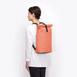Ucon Acrobatics Rucksack Hajo Medium Lotus - Coral [57-8821] -Ausgewählte Reisespeichergeschäfte UA 319002578821 4260515659728 Hajo20Medium Backpack Lotus Coral white20background 12